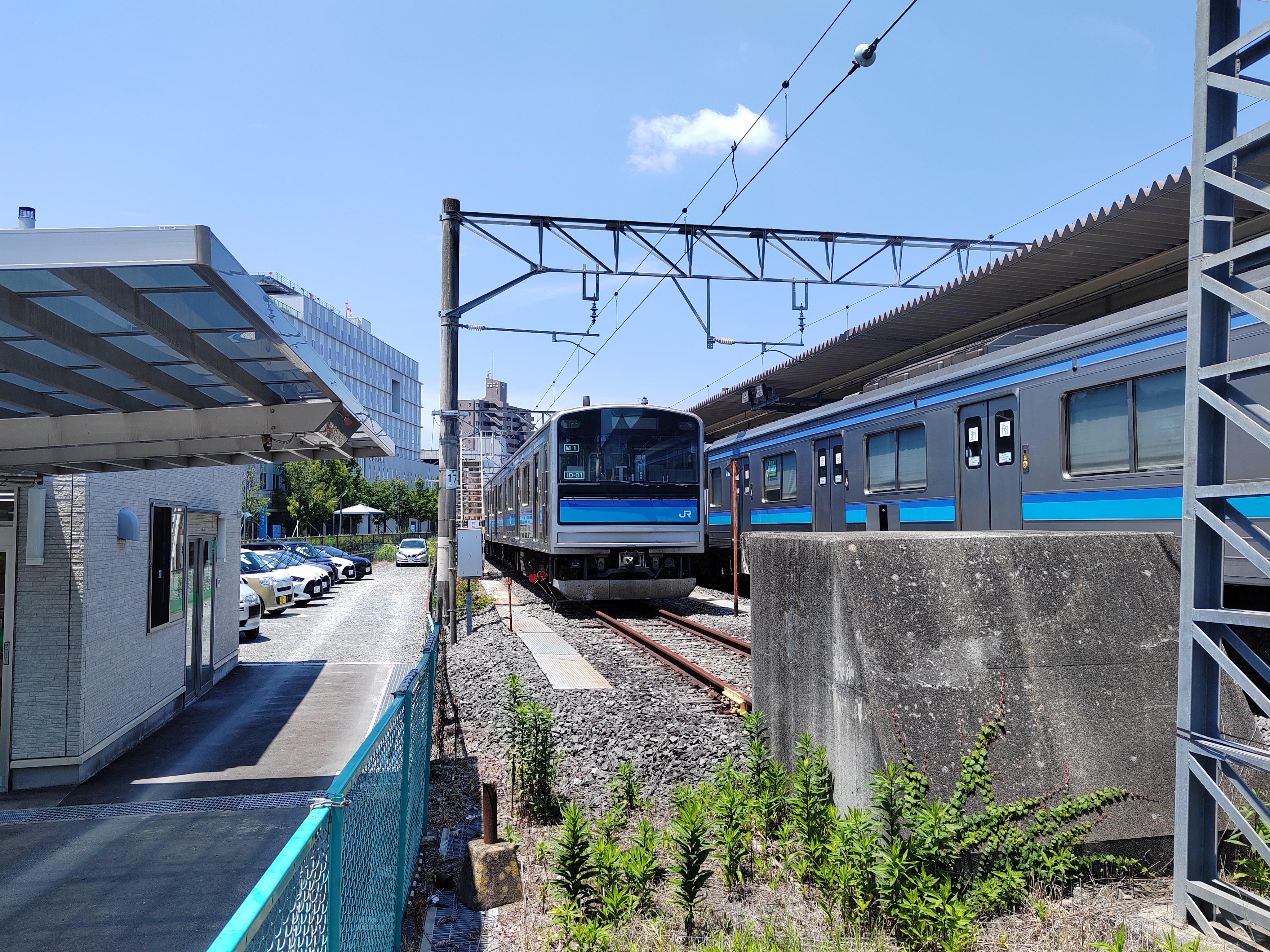 Kis kötelező tranzitinfra. A vonatok nagyon tiszták, mint azt sejthetitek