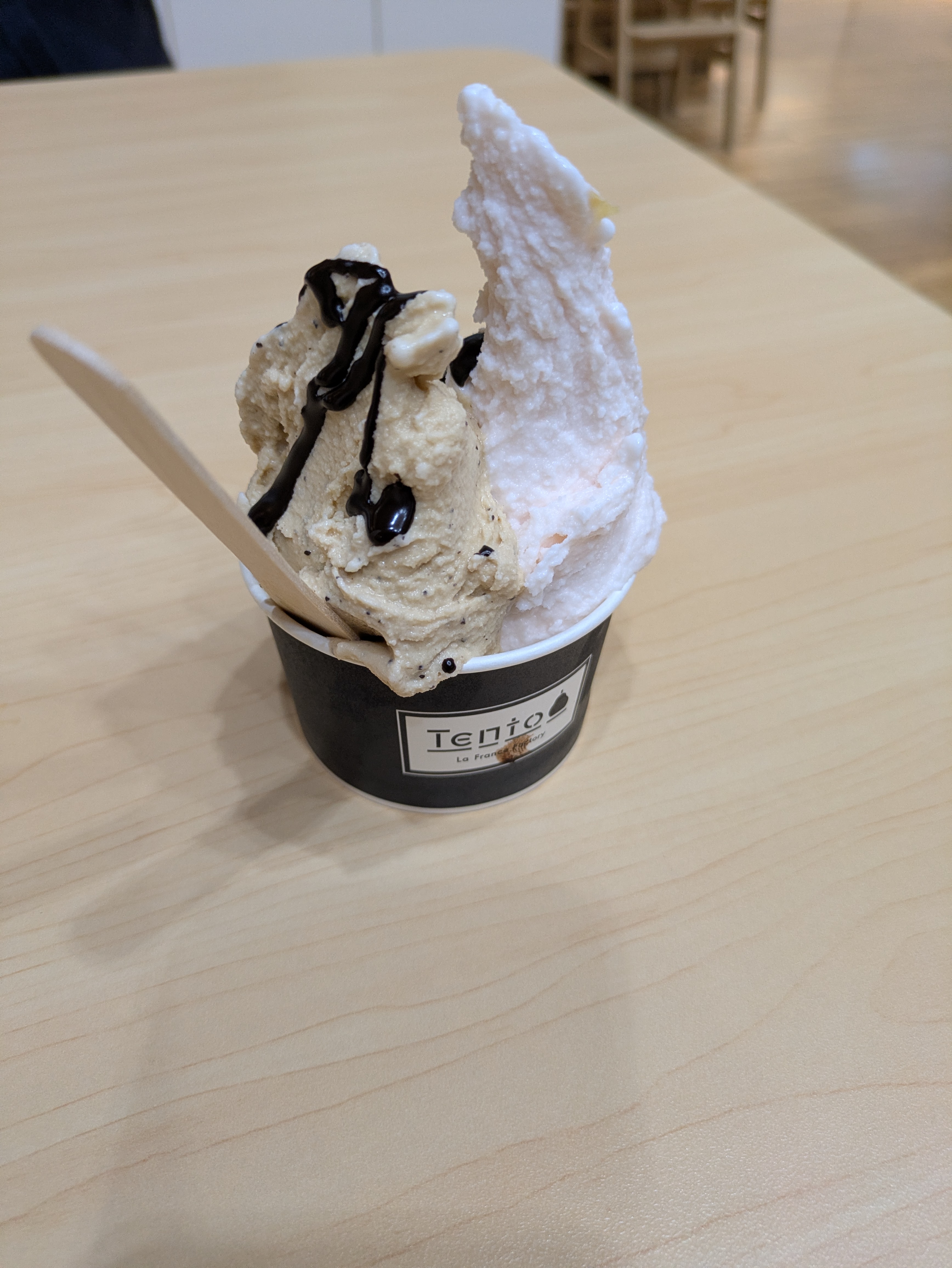 A végén pedig visszahűtöttük a vért egy jó kis fagyival